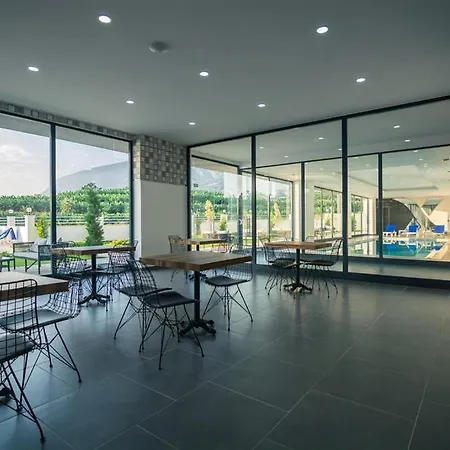 アパート 0047 Exodus 2-bedroom Duplex In Mahmutlar With Sea, Mountain And Castle Views